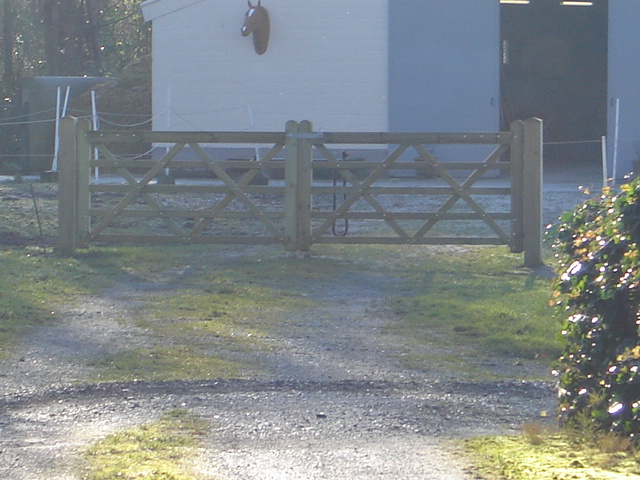 dubbele houten poort "Paddock" den